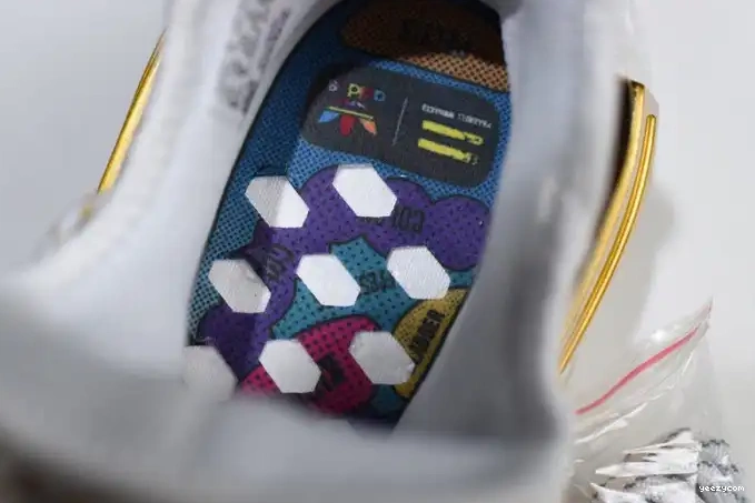 HAPPY NMD F99762 Hu Gold China Pharrell adidas 0513